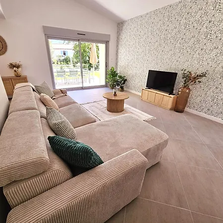 Au Son De L'Eau Appartement Birac  Kamer foto