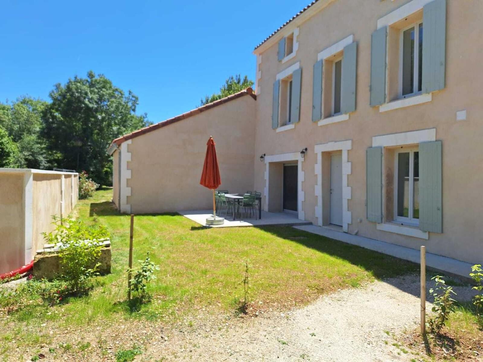 Au Son De L'eau Apartamento Birac (Charente)