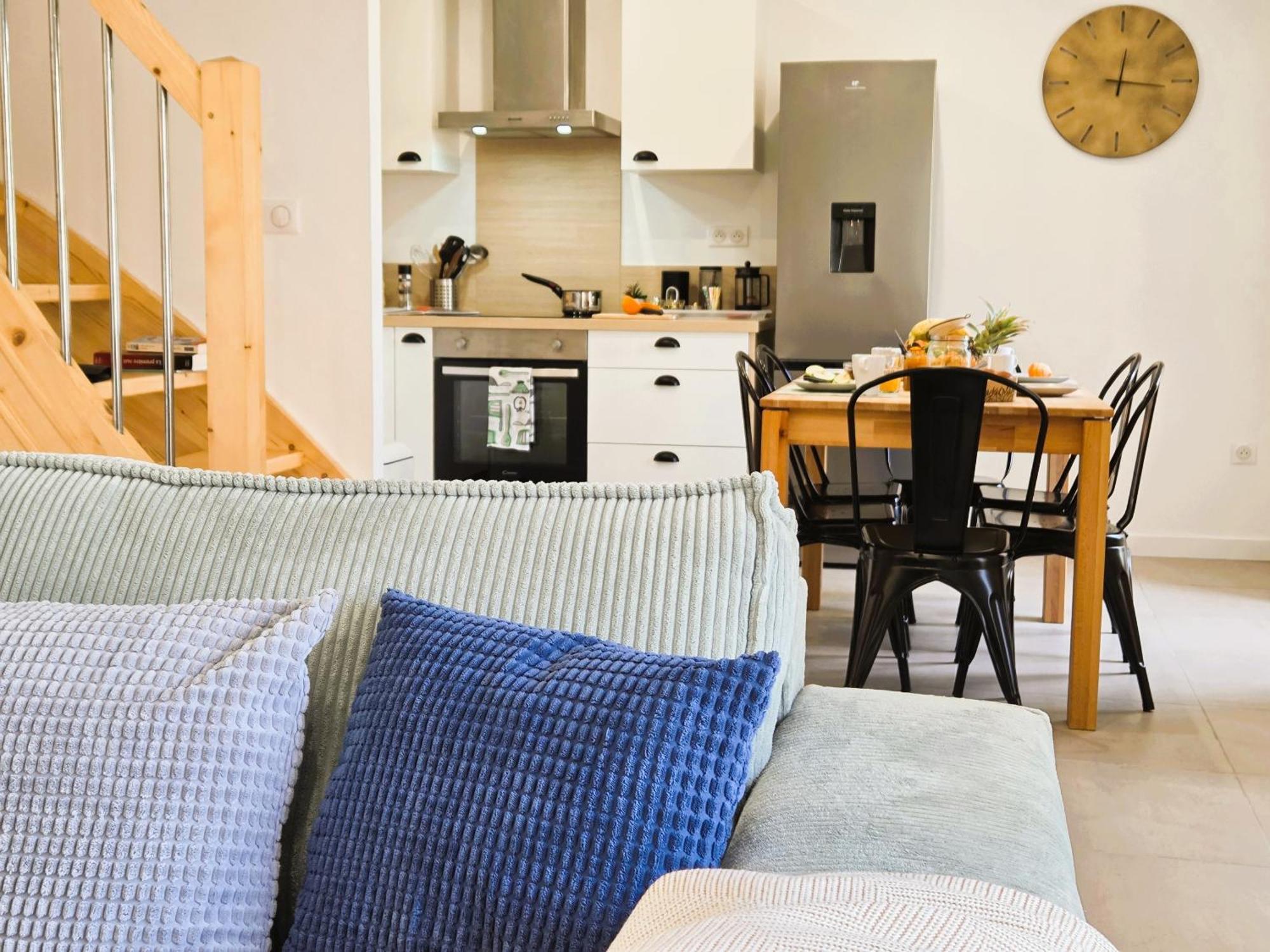 Au Son De L'eau Apartment Birac (Charente)